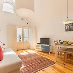 Guest Alfama Apartmán