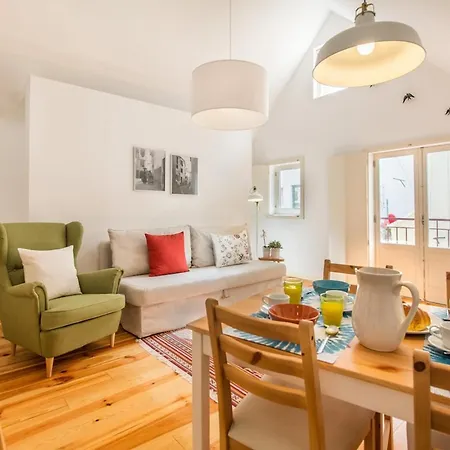 Guest Alfama Apartamento *