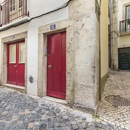 Guest Alfama Apartment